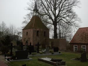 Glockenturm, Kirche Holtgaste, Foto: Wibke Heß